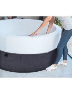 Pack NetSpa Semi-rigide Vita 4 Places + Mobilier (5 éléments) -Mister Piscine Boutique pack netspa semi rigide vita 4 places mobilier 5 elements 2